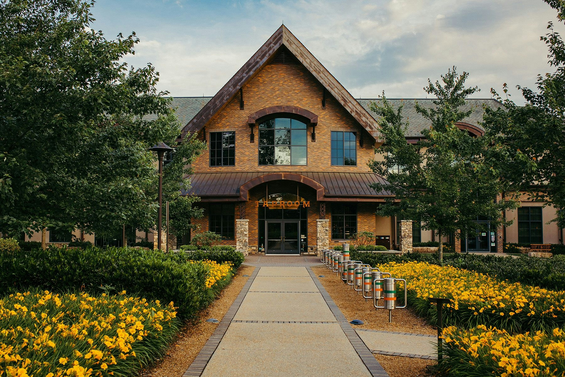 Walkway leading to the entrance of the Sierra Nevada Brewing Co. taproom and restaurant